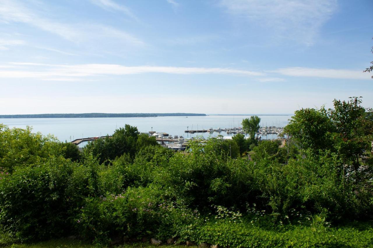 Harbor Hill House Villa Bayfield Exterior photo